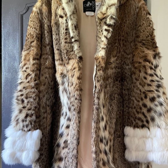 Auth. stunning real lynx fur coat with white fur trim, NWT, pristine, M-L - Picture 7 of 7